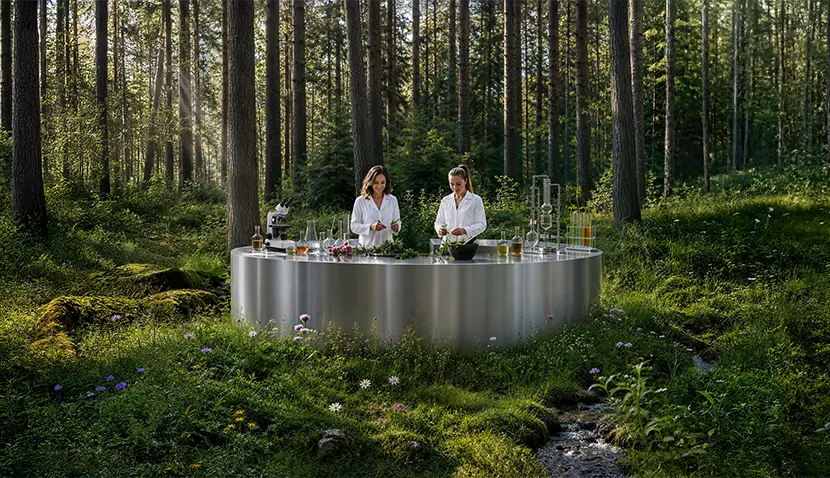 Annemarie Börlind Naturlabor mit 2 Forscherinnen