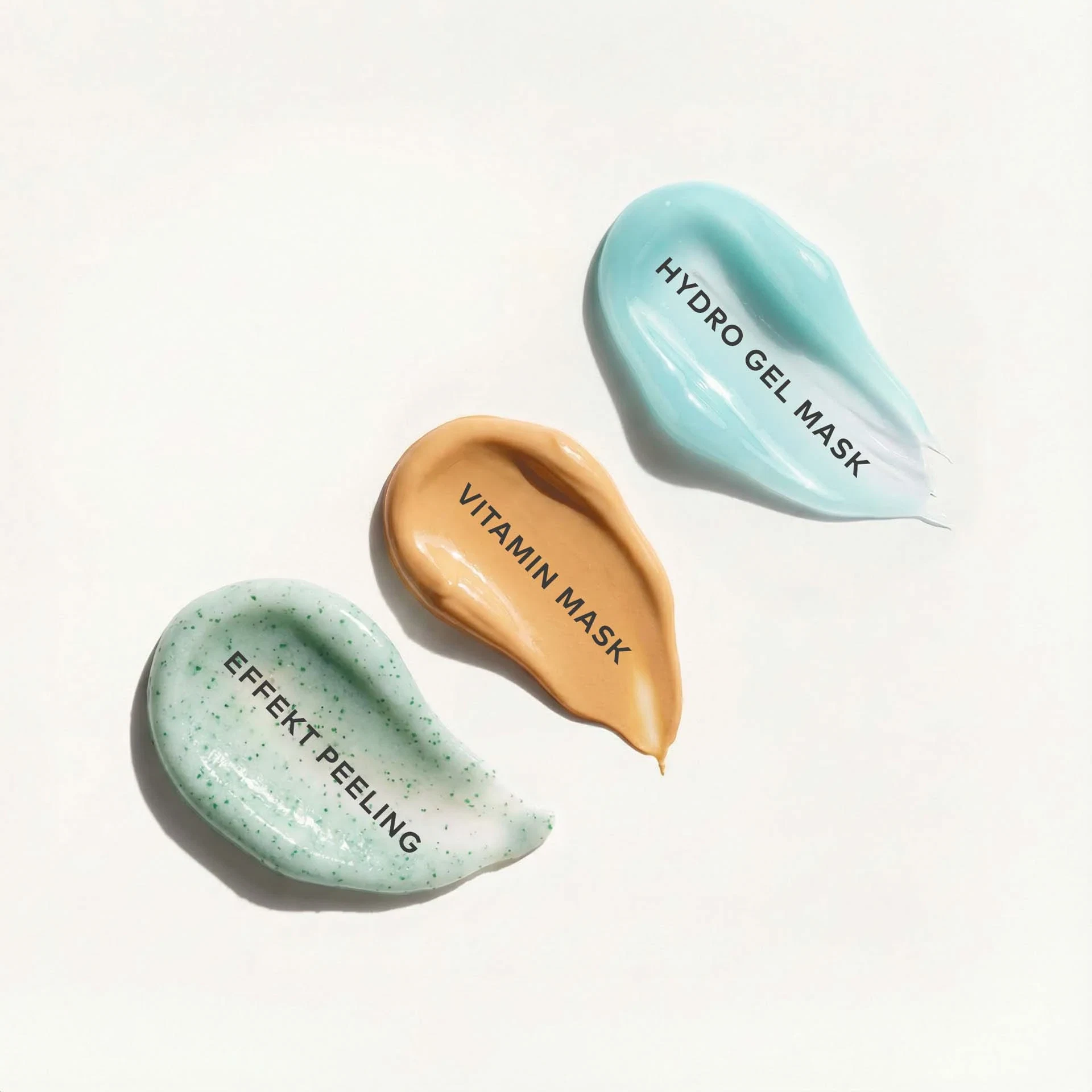 ANNEMARIE BÖRLIND Wellness Moments Set, Abbildung der jeweiligen Textur der Hydro Gel Mask, Vitamin Mask und Effektpeeling