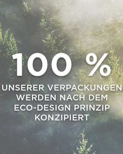 Wald mit Nebel im Morgenlicht und Text zu 100 % Verpackungen nach Eco-Design Prinzip gestaltet