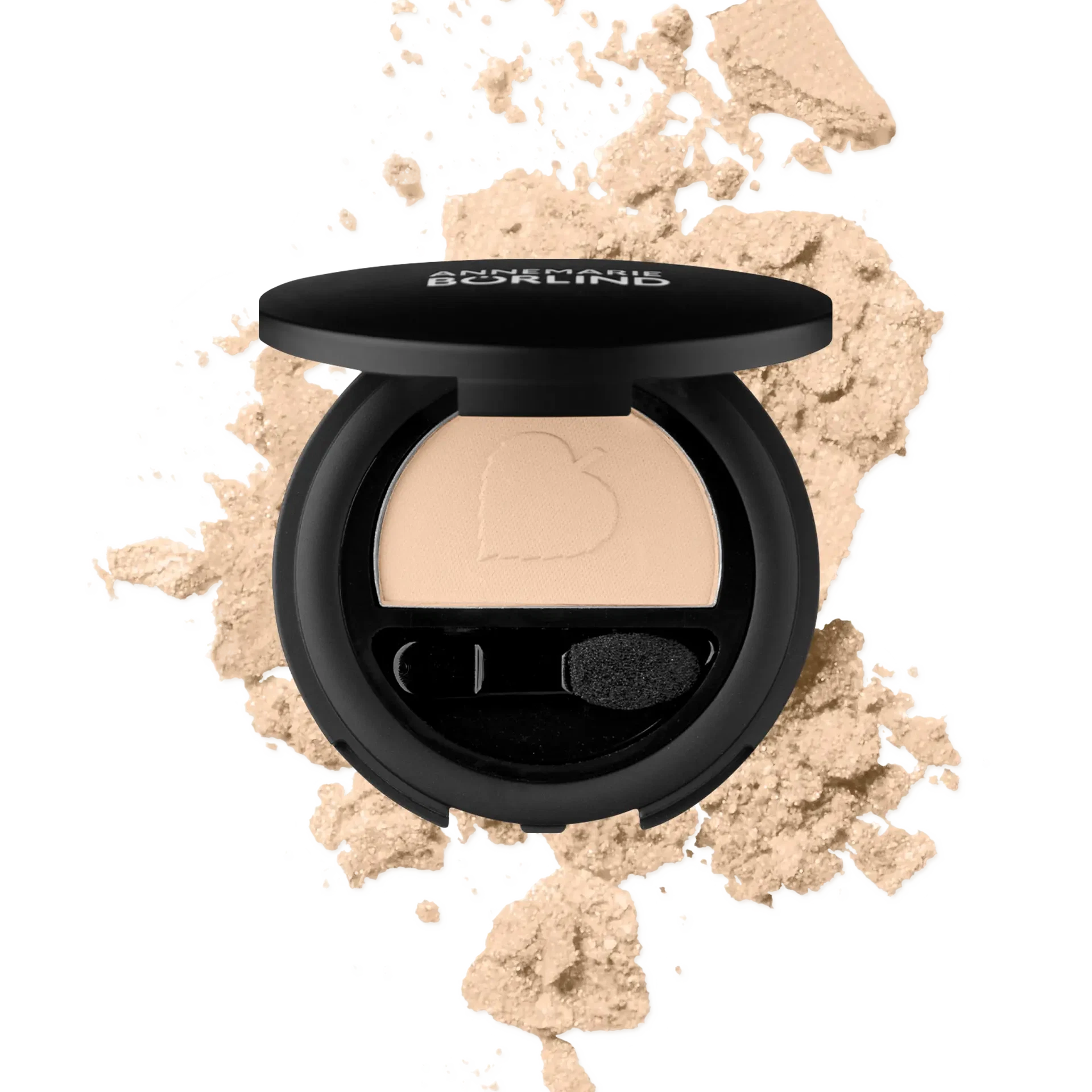 ANNEMARIE BÖRLIND matter Lidschatten in Ivory mit Applikator und Pudertextur auf weißem Hintergrund